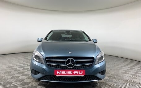 Mercedes-Benz A-Класс, 2013 год, 1 540 000 рублей, 2 фотография