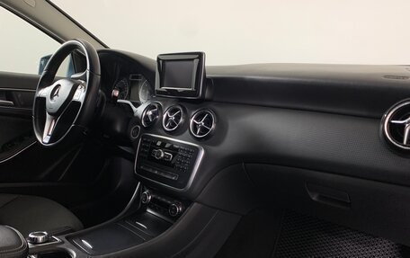 Mercedes-Benz A-Класс, 2013 год, 1 540 000 рублей, 14 фотография