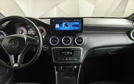 Mercedes-Benz A-Класс, 2015 год, 1 355 000 рублей, 11 фотография