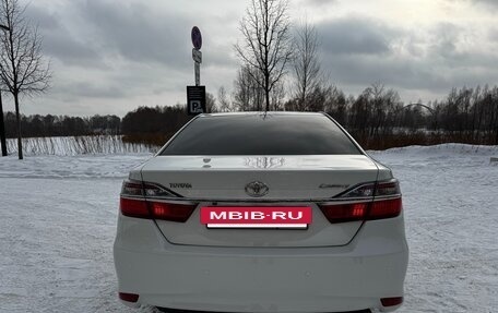 Toyota Camry, 2016 год, 2 400 000 рублей, 4 фотография