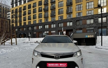 Toyota Camry, 2016 год, 2 400 000 рублей, 8 фотография