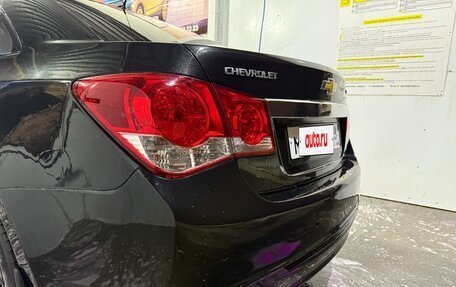 Chevrolet Cruze II, 2013 год, 800 000 рублей, 10 фотография