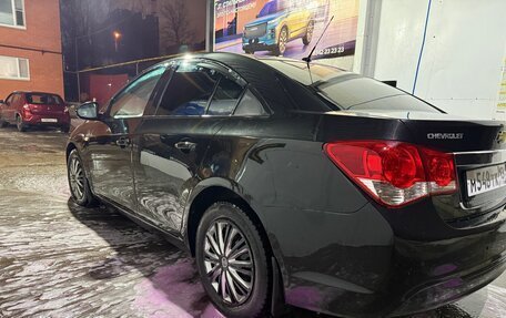 Chevrolet Cruze II, 2013 год, 800 000 рублей, 15 фотография