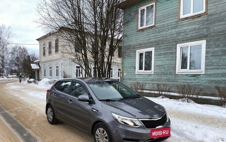 KIA Rio III рестайлинг, 2016 год, 980 000 рублей, 2 фотография