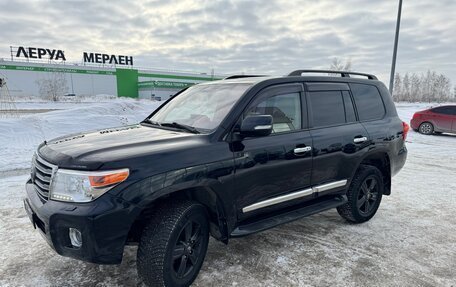 Toyota Land Cruiser 200, 2015 год, 5 000 000 рублей, 2 фотография