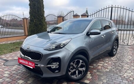 KIA Sportage IV рестайлинг, 2019 год, 2 390 000 рублей, 4 фотография