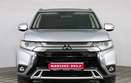 Mitsubishi Outlander III рестайлинг 3, 2019 год, 2 277 000 рублей, 2 фотография