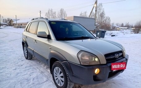 Hyundai Tucson III, 2005 год, 880 000 рублей, 4 фотография