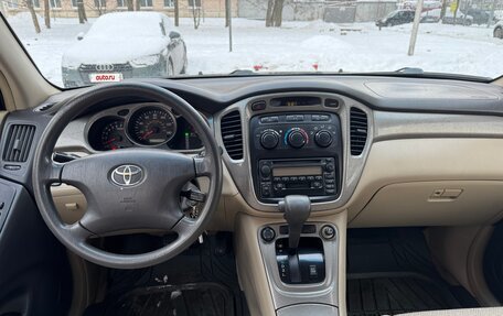 Toyota Highlander III, 2002 год, 869 000 рублей, 8 фотография