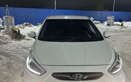 Hyundai Solaris II рестайлинг, 2013 год, 760 000 рублей, 6 фотография