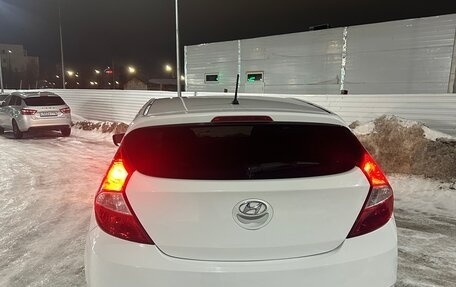 Hyundai Solaris II рестайлинг, 2013 год, 760 000 рублей, 10 фотография