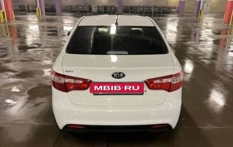 KIA Rio III рестайлинг, 2014 год, 700 000 рублей, 7 фотография