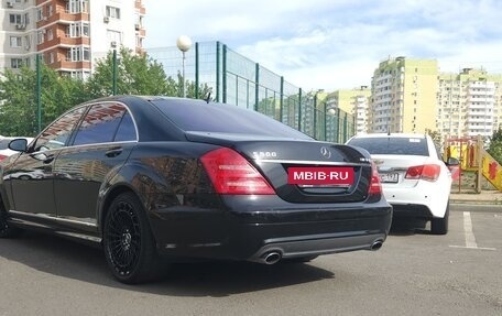 Mercedes-Benz S-Класс, 2006 год, 1 200 000 рублей, 3 фотография