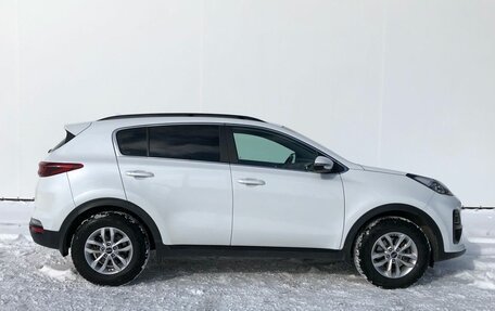 KIA Sportage IV рестайлинг, 2021 год, 2 775 000 рублей, 8 фотография