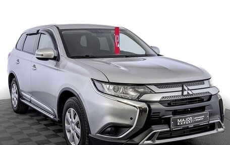 Mitsubishi Outlander III рестайлинг 3, 2019 год, 2 265 000 рублей, 3 фотография