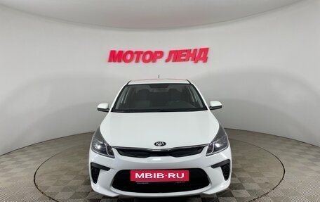 KIA Rio IV, 2018 год, 1 075 000 рублей, 2 фотография