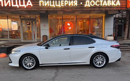 Toyota Camry, 2020 год, 3 850 000 рублей, 3 фотография