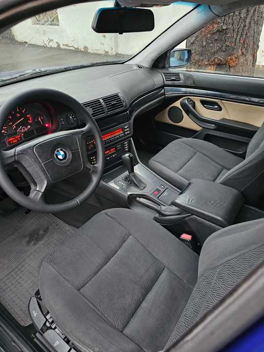 BMW 5 серия E39, 1998 год, 1 570 000 рублей, 8 фотография