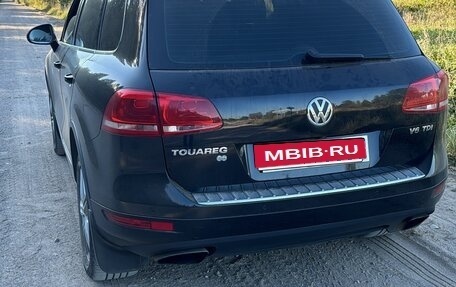 Volkswagen Touareg III, 2011 год, 2 500 000 рублей, 1 фотография