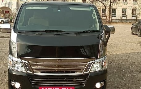 Nissan NV350 Caravan I, 2013 год, 2 585 000 рублей, 3 фотография