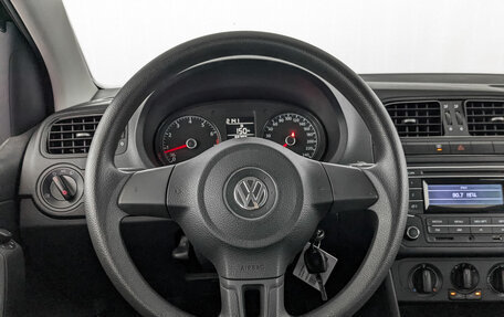 Volkswagen Polo VI (EU Market), 2015 год, 1 100 000 рублей, 21 фотография