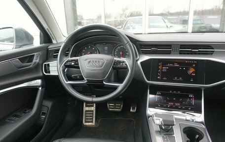 Audi A6, 2020 год, 4 400 000 рублей, 10 фотография