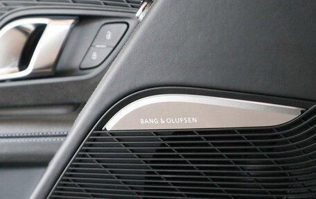 Audi R8, 2023 год, 28 612 000 рублей, 21 фотография