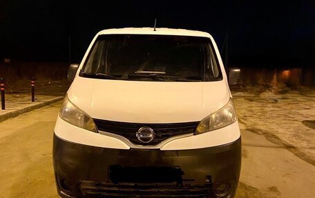 Nissan NV200, 2010 год, 800 000 рублей, 1 фотография