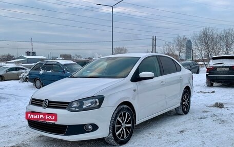 Volkswagen Polo VI (EU Market), 2011 год, 645 000 рублей, 3 фотография