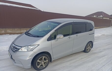 Honda Freed I, 2012 год, 1 190 000 рублей, 6 фотография