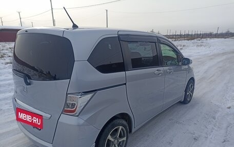 Honda Freed I, 2012 год, 1 190 000 рублей, 3 фотография