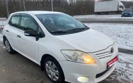 Toyota Auris II, 2010 год, 925 000 рублей, 3 фотография