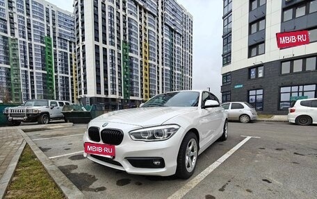 BMW 1 серия, 2017 год, 2 300 000 рублей, 20 фотография