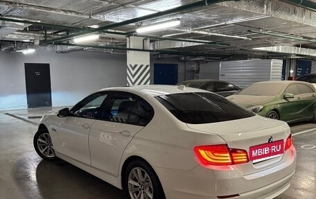 BMW 5 серия, 2010 год, 2 520 000 рублей, 4 фотография