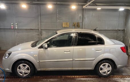 KIA Rio II, 2011 год, 650 000 рублей, 7 фотография