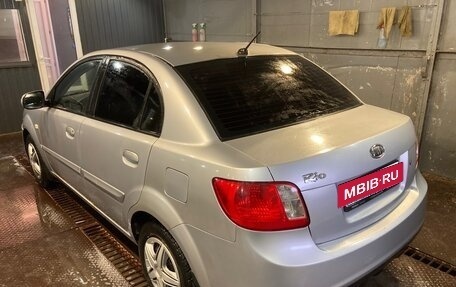 KIA Rio II, 2011 год, 650 000 рублей, 5 фотография