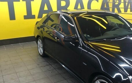 Mercedes-Benz E-Класс, 2011 год, 1 550 000 рублей, 4 фотография