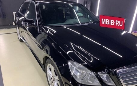 Mercedes-Benz E-Класс, 2011 год, 1 550 000 рублей, 3 фотография