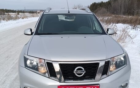 Nissan Terrano III, 2017 год, 1 400 000 рублей, 6 фотография