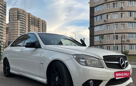 Mercedes-Benz C-Класс, 2008 год, 1 150 000 рублей, 1 фотография