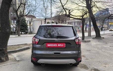 Ford Kuga III, 2016 год, 1 800 000 рублей, 2 фотография