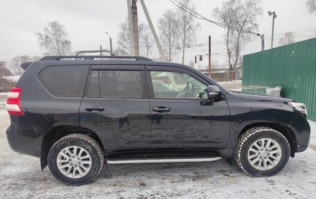 Toyota Land Cruiser Prado 150 рестайлинг 2, 2015 год, 3 850 000 рублей, 4 фотография