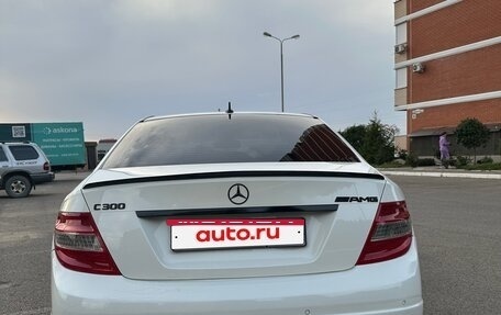 Mercedes-Benz C-Класс, 2008 год, 1 150 000 рублей, 17 фотография