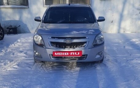 Chevrolet Cobalt II, 2013 год, 650 000 рублей, 2 фотография