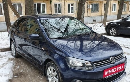 Volkswagen Polo VI (EU Market), 2014 год, 1 000 000 рублей, 3 фотография