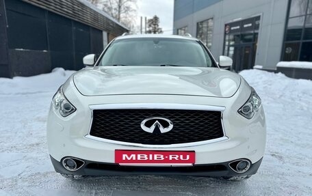 Infiniti QX70, 2014 год, 3 490 000 рублей, 2 фотография