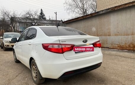 KIA Rio III рестайлинг, 2014 год, 870 000 рублей, 2 фотография