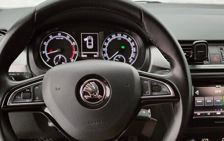 Skoda Rapid I, 2018 год, 1 600 000 рублей, 21 фотография