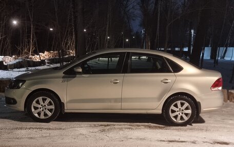 Volkswagen Polo VI (EU Market), 2013 год, 690 000 рублей, 3 фотография