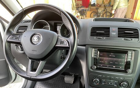 Skoda Yeti I рестайлинг, 2017 год, 1 690 000 рублей, 14 фотография